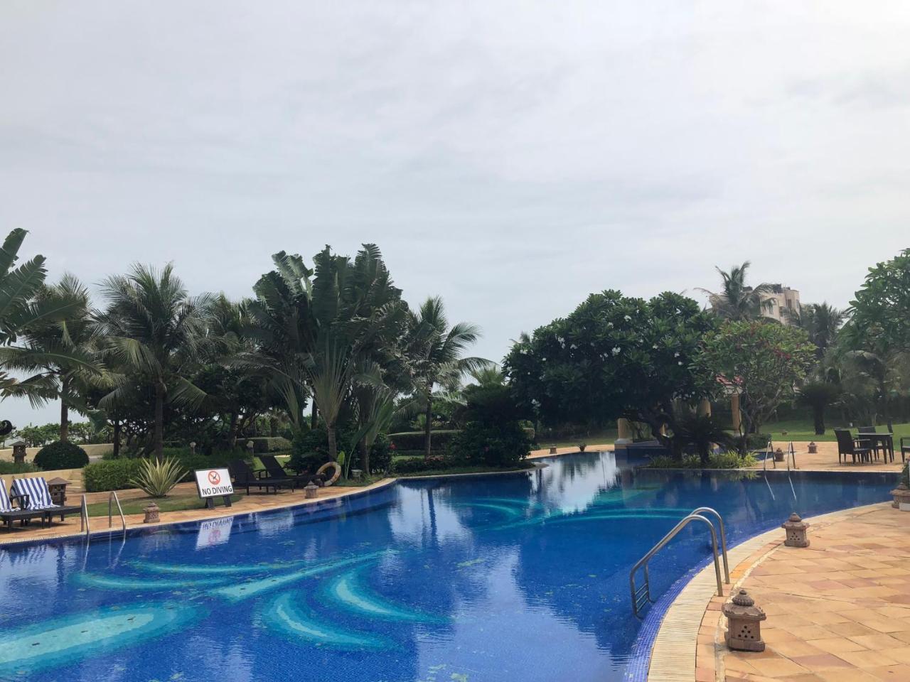 The Hans Coco Palms Puri Exterior photo